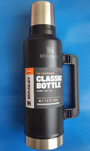 Легендарний класичний термос Stanley із ручкою 1.9 л.