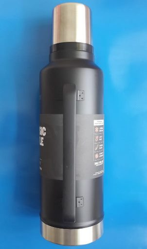 Легендарний класичний термос Stanley із ручкою 1.9 л.