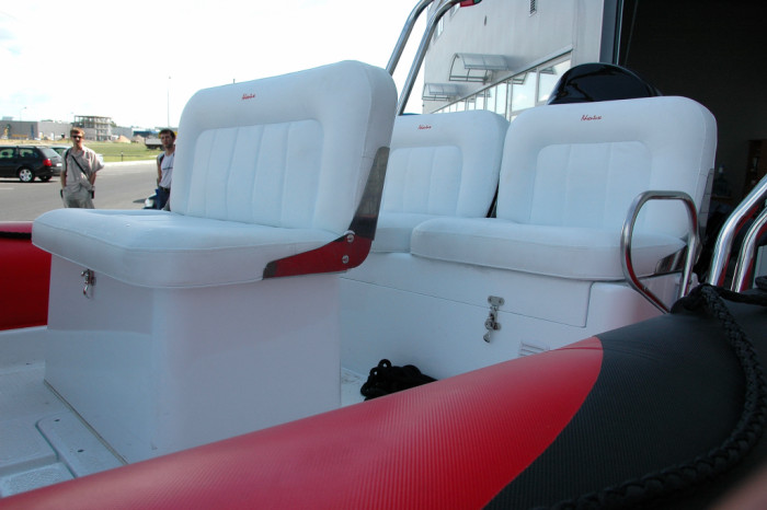 Лодка надувная моторная с жестким дном Adventure RIB Vesta V-650