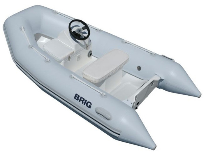Човен надувний моторний з пластиковим днищем BRIG Falcon Tenders F300 DELUXE